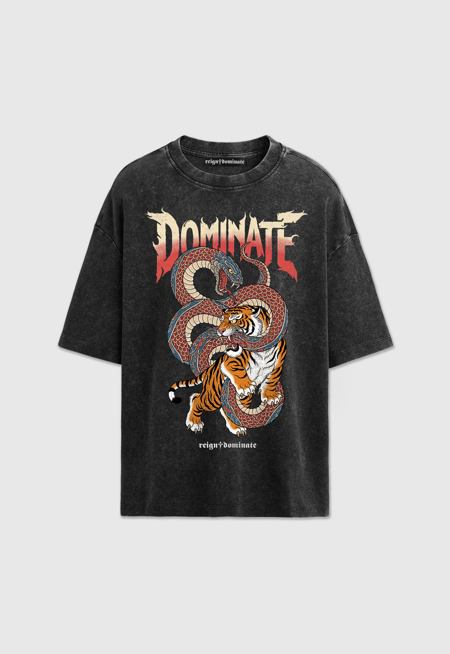 𝖗𝖊𝖎𝖌𝖓♰𝖉𝖔𝖒𝖎𝖓𝖆𝖙𝖊 - WAR BORN - WASHED TSHIRT