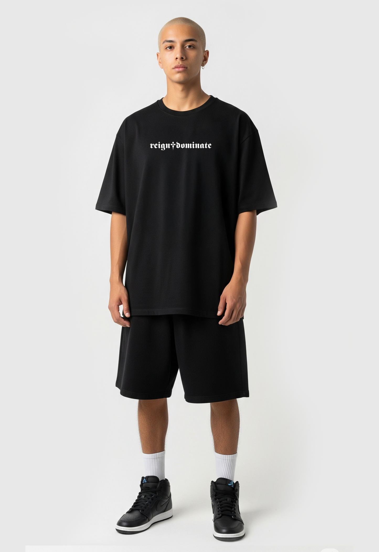 𝖗𝖊𝖎𝖌𝖓♰𝖉𝖔𝖒𝖎𝖓𝖆𝖙𝖊 - MEDIUM WEIGHT T-SHIRT